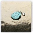HKA-02 poederblauwe medaillon met koraalstructuur